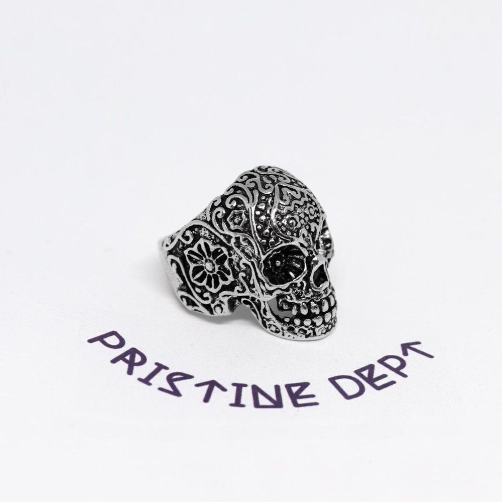 RING - Skull Ring  - Picture 2 of 2